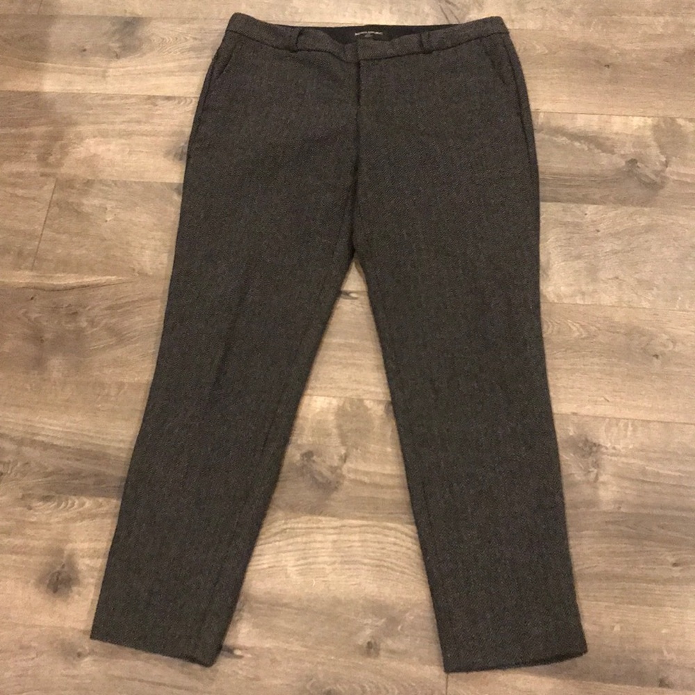 Banana Republic cropped Pant Size 8 Ryan Fit